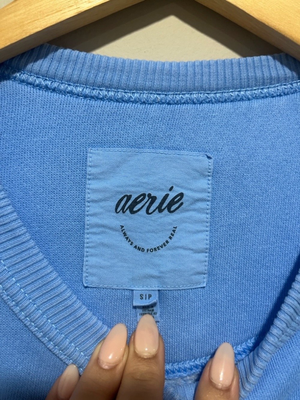 aerie Sky Blue Crewneck Sweatshirt - Picture 4 of 13